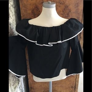 Woman’s top by Zara 🖤